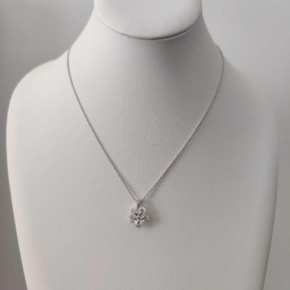 Nardi Cherry Blossom Flower Cubic Zirconia Pendant Necklace Silver